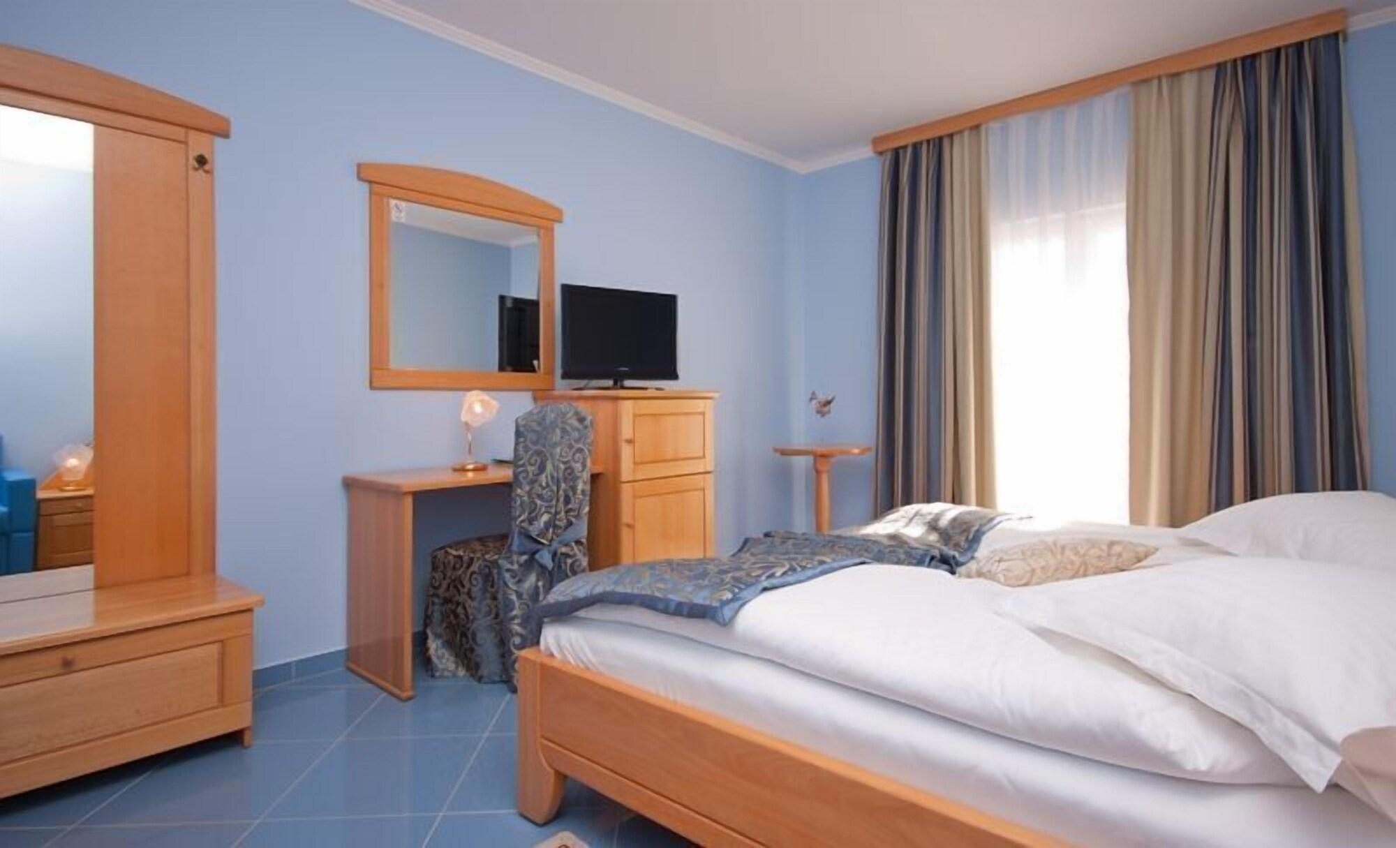 Hotel Miramare Vodice Exterior foto