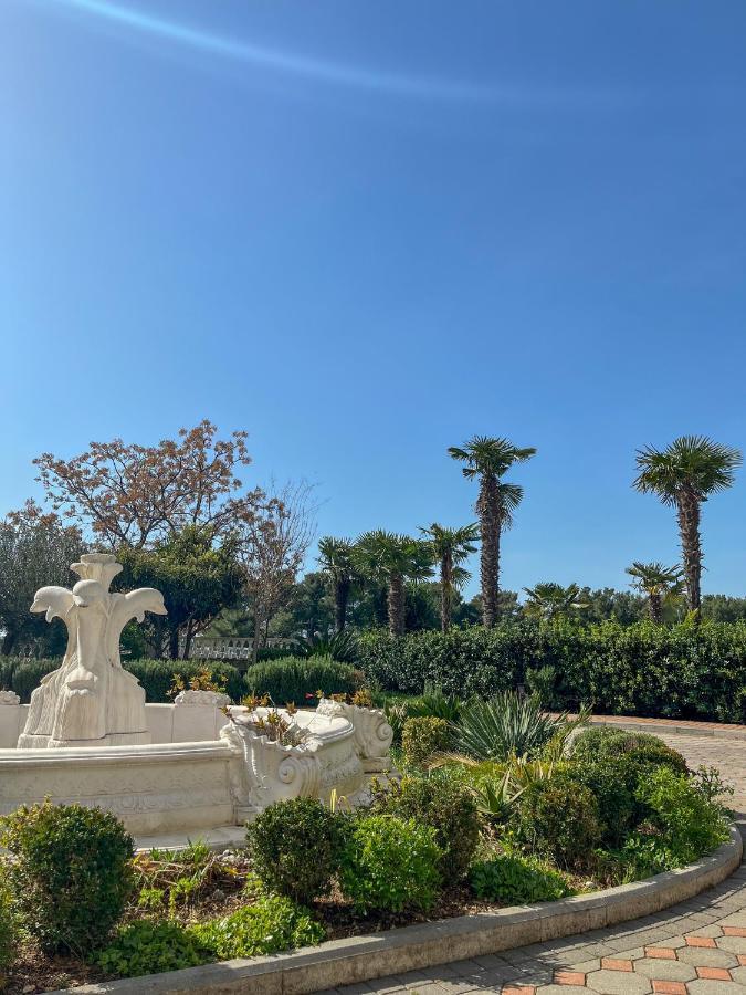 Hotel Miramare Vodice Exterior foto