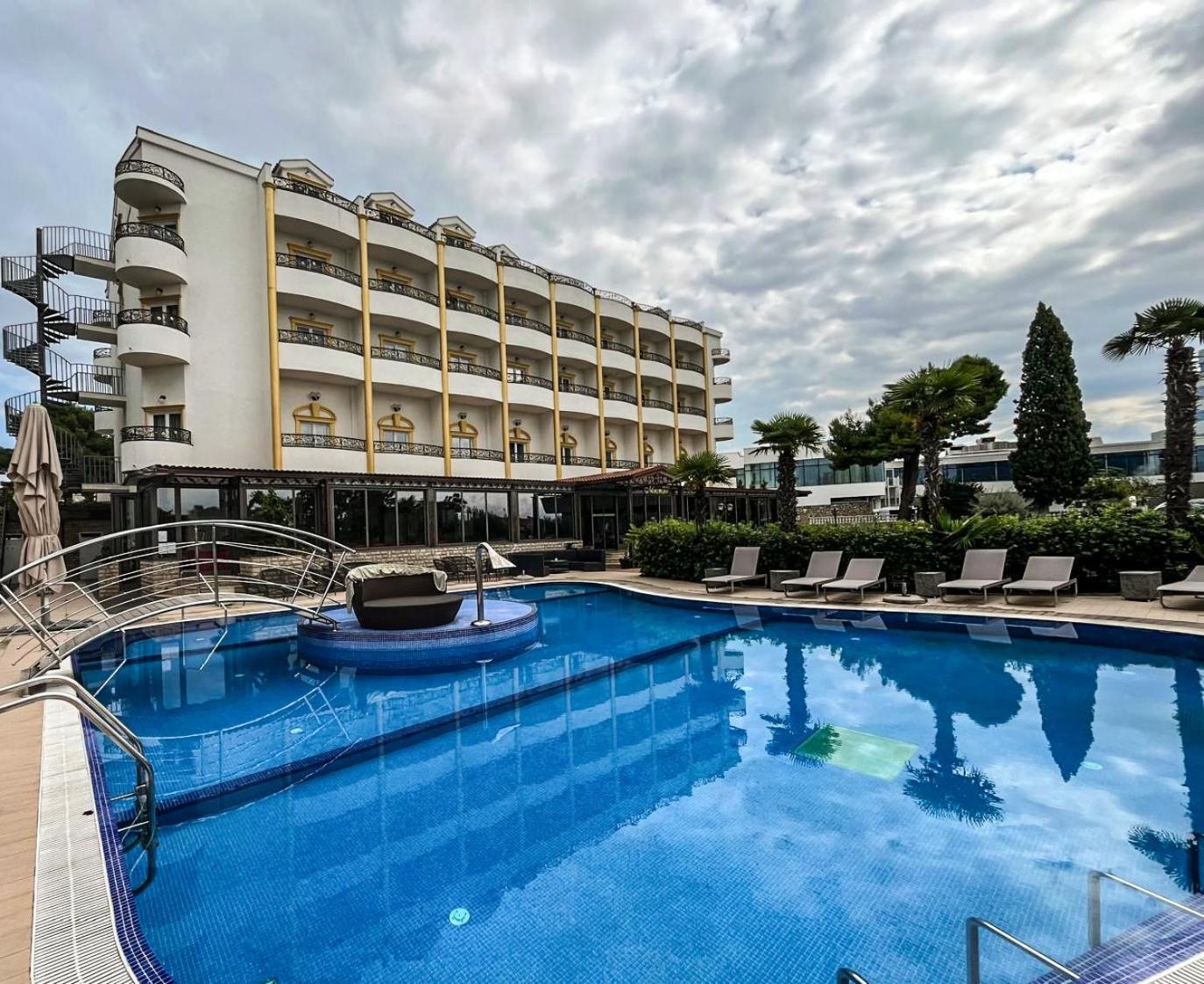 Hotel Miramare Vodice Exterior foto