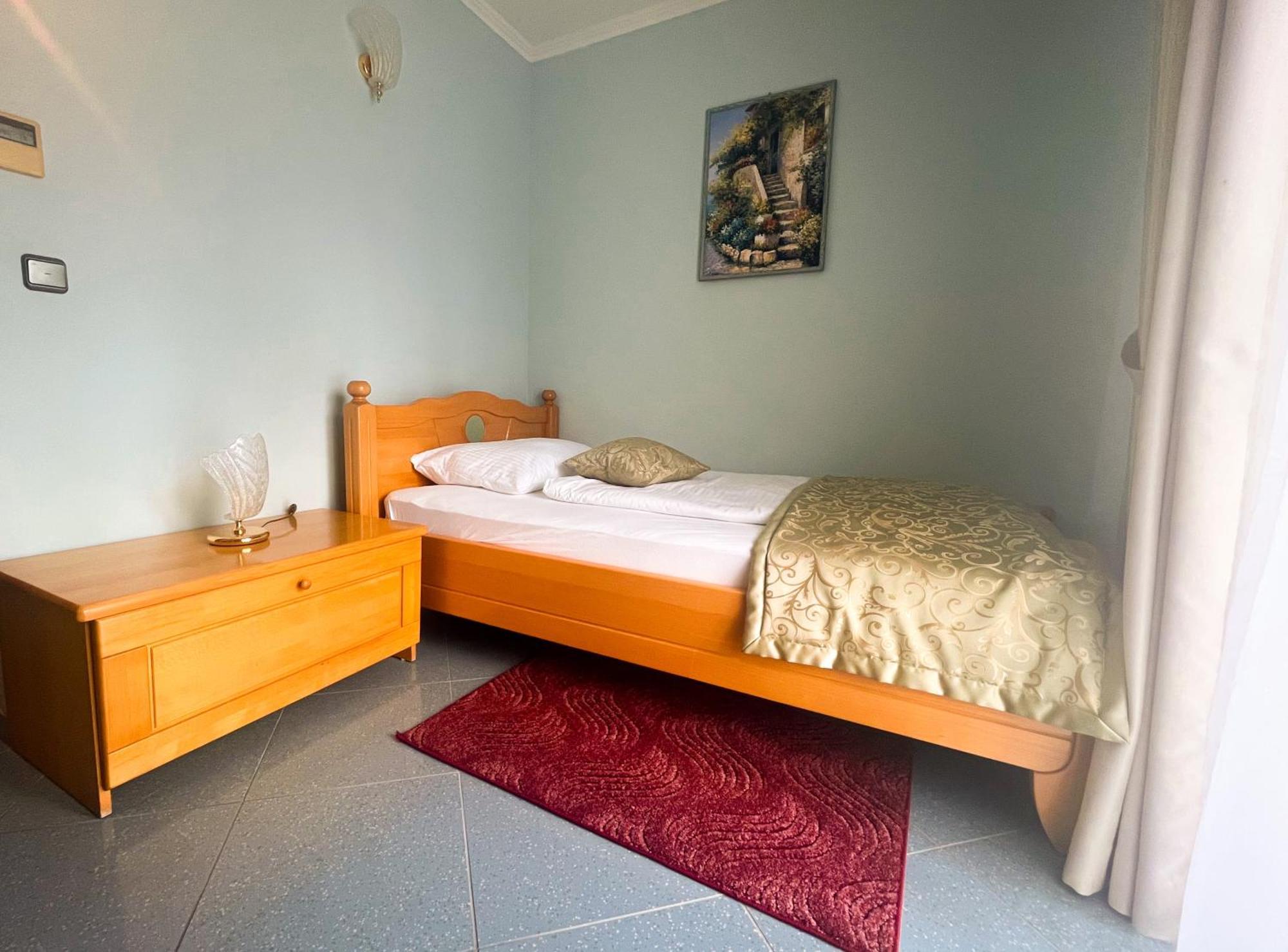 Hotel Miramare Vodice Habitación foto